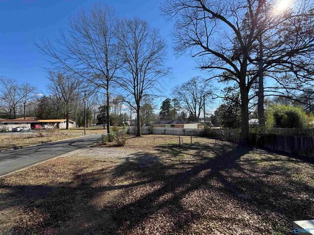120 SW Ackers Street, Cullman, AL 35055