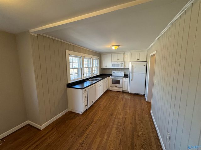 120 SW Ackers Street, Cullman, AL 35055