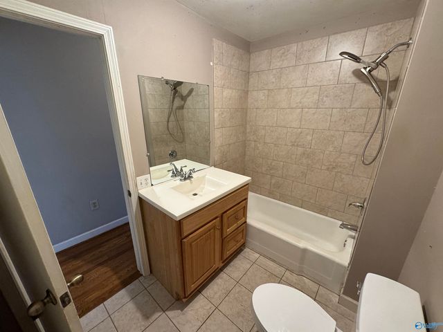 120 SW Ackers Street, Cullman, AL 35055