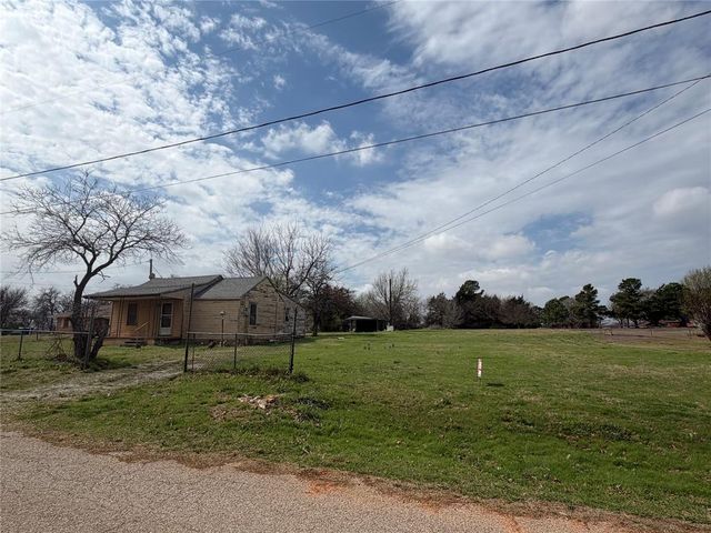 2587 Ridgecrest Drive, Choctaw, OK 73020