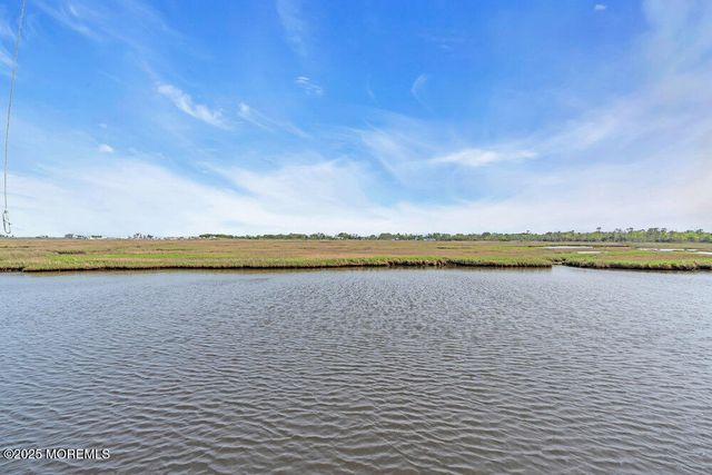 267 Cypress Drive, Bayville, NJ 08721