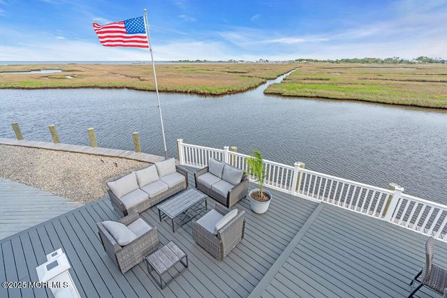 267 Cypress Drive, Bayville, NJ 08721