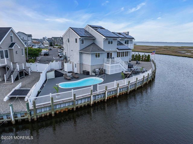 267 Cypress Drive, Bayville, NJ 08721