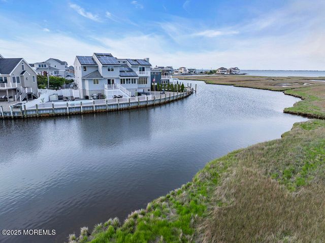 267 Cypress Drive, Bayville, NJ 08721