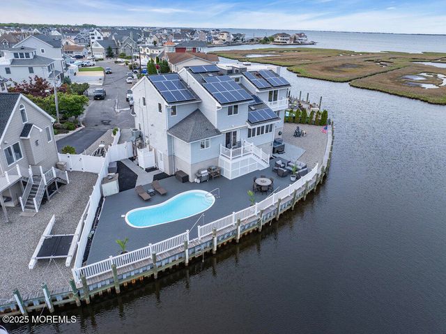 267 Cypress Drive, Bayville, NJ 08721
