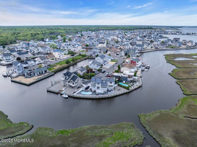 267 Cypress Drive, Bayville, NJ 08721
