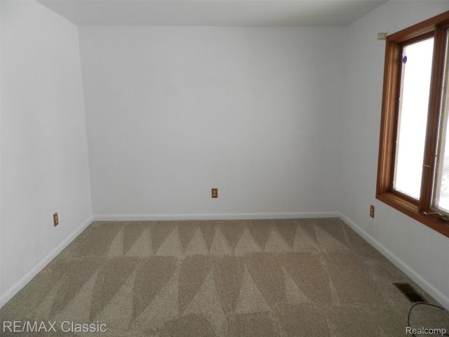 41345 Singh Boulevard, Novi, MI 48375