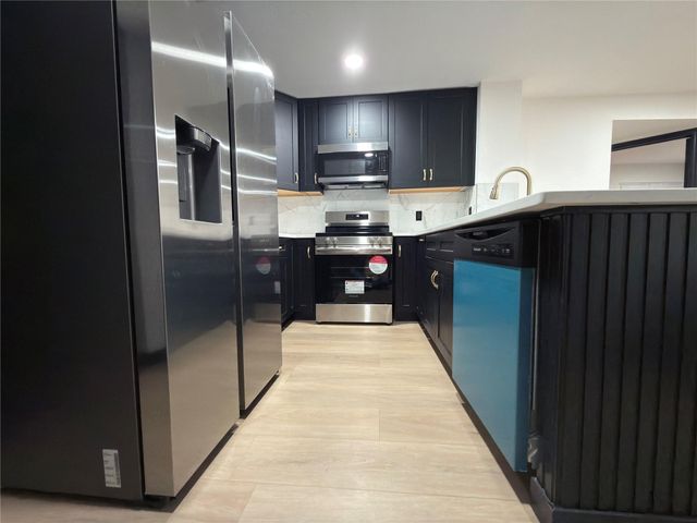 16800 Sugar Pine Drive F43, Houston, TX 77090