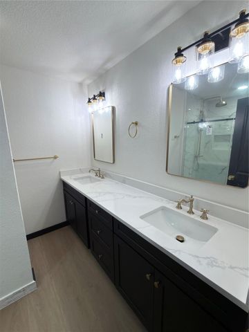 16800 Sugar Pine Drive F43, Houston, TX 77090