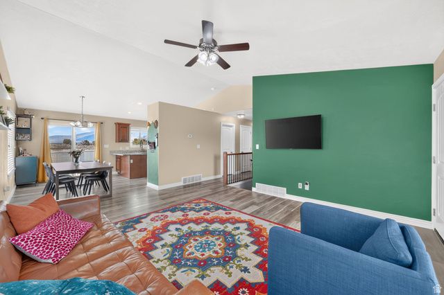2361 E OX YOKE DR, Eagle Mountain, UT 84005