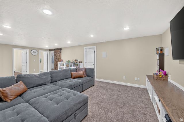 2361 E OX YOKE DR, Eagle Mountain, UT 84005