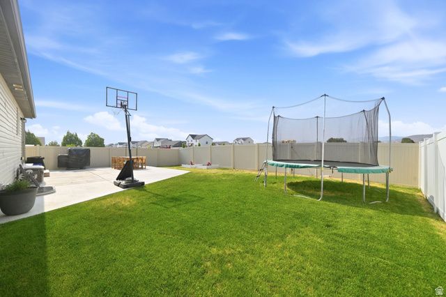 2361 E OX YOKE DR, Eagle Mountain, UT 84005