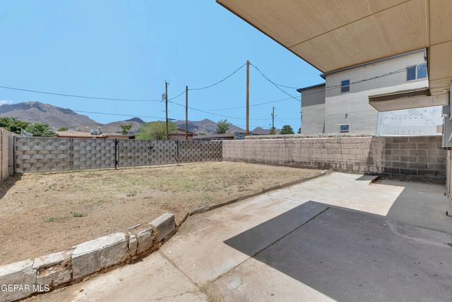 8931 Robert Drive A&B, El Paso, TX 79904