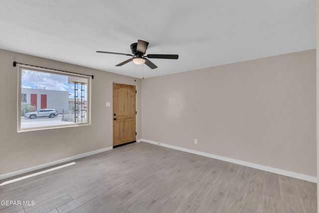 8931 Robert Drive A&B, El Paso, TX 79904