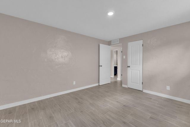 8931 Robert Drive A&B, El Paso, TX 79904