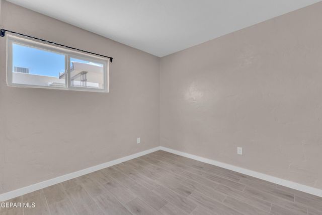 8931 Robert Drive A&B, El Paso, TX 79904