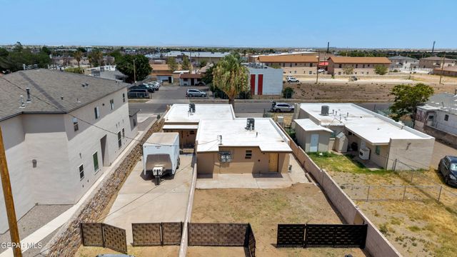 8931 Robert Drive A&B, El Paso, TX 79904