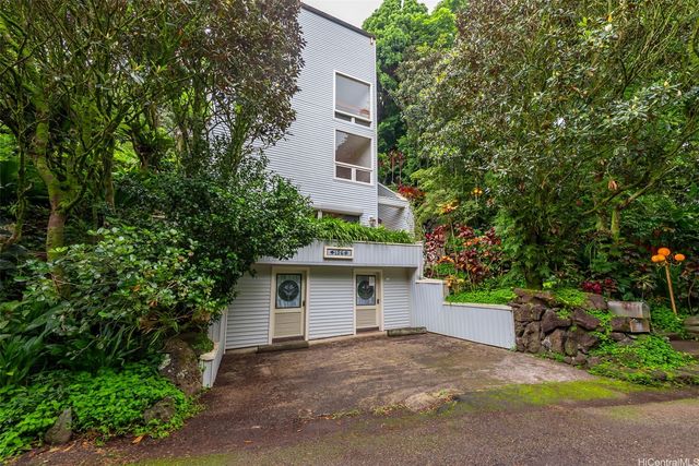 156 Forest Ridge Way, Honolulu, HI 96822