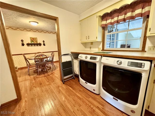 1037 Canyon Street NE, Uniontown, OH 44685