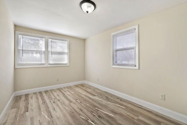 1978 Utica Avenue, Saint Paul, MN 55119