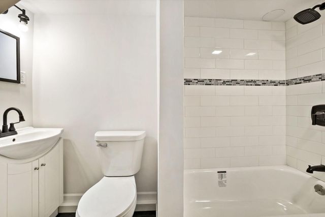 1978 Utica Avenue, Saint Paul, MN 55119