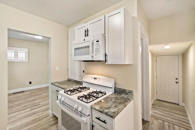 1978 Utica Avenue, Saint Paul, MN 55119