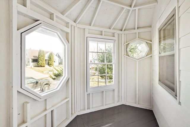 1978 Utica Avenue, Saint Paul, MN 55119