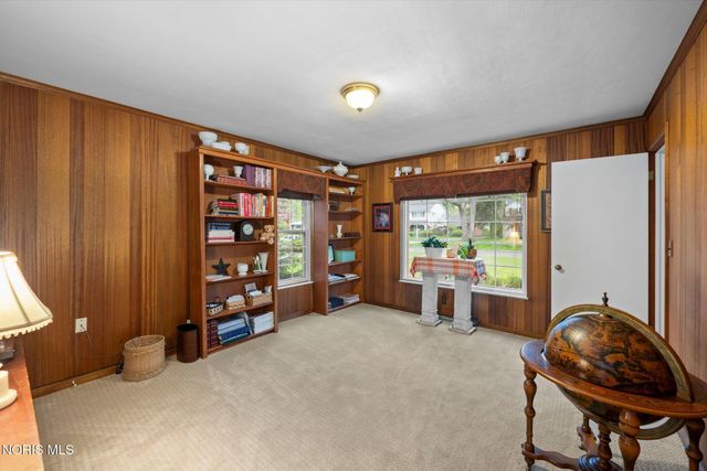 4525 Granville Court, Toledo, OH 43615