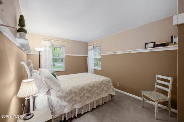 4525 Granville Court, Toledo, OH 43615