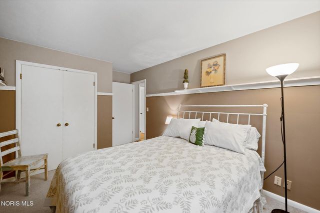 4525 Granville Court, Toledo, OH 43615