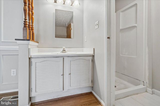 5913 SPRUCE RUN CT, Centreville, VA 20121