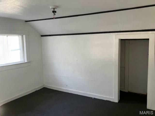 300 Main Street, Gideon, MO 63848