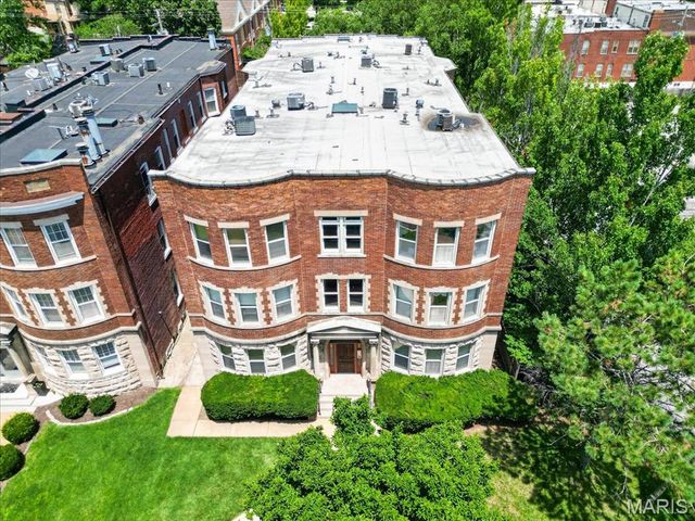 4317 Lindell Boulevard D, St Louis, MO 63108