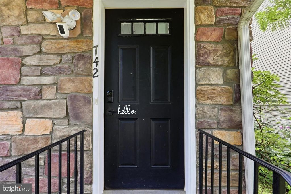 742 CEDAR ST, NORRISTOWN, PA 19401 — photo 3