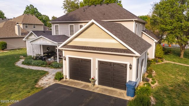 1529 S Grand Avenue, Carthage, MO 64836