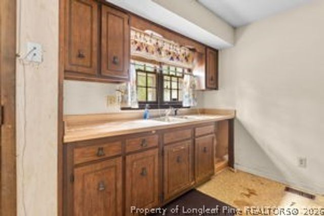 3302 Bancroft Avenue, Fayetteville, NC 28301