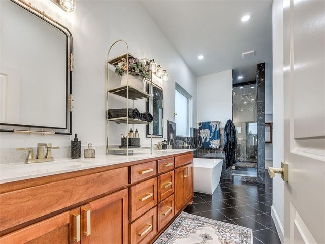 16100 Catalonia Place, Oklahoma City, OK 73170