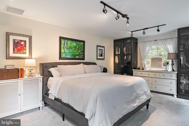 1610 RIDOUT RD, Annapolis, MD 21409