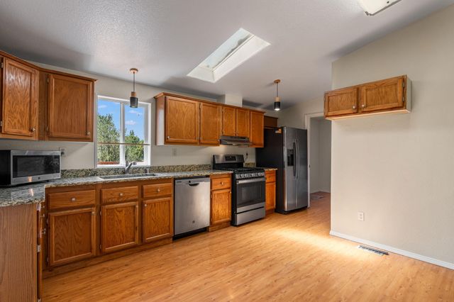 86 Canyon Road, Sandia Park, NM 87047