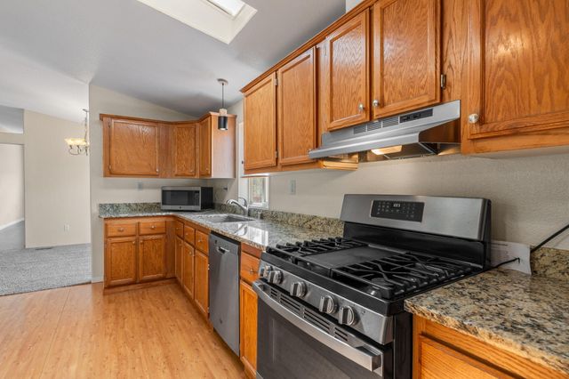 86 Canyon Road, Sandia Park, NM 87047