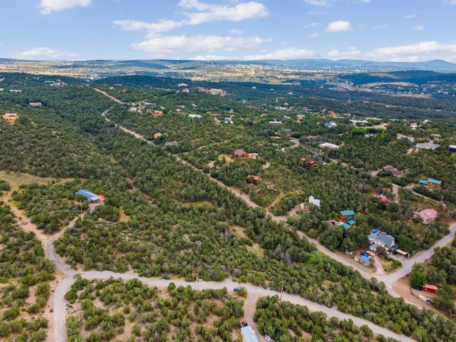 86 Canyon Road, Sandia Park, NM 87047