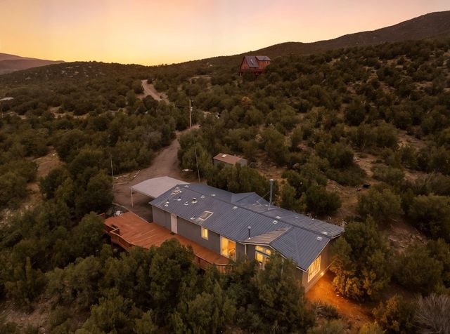 86 Canyon Road, Sandia Park, NM 87047