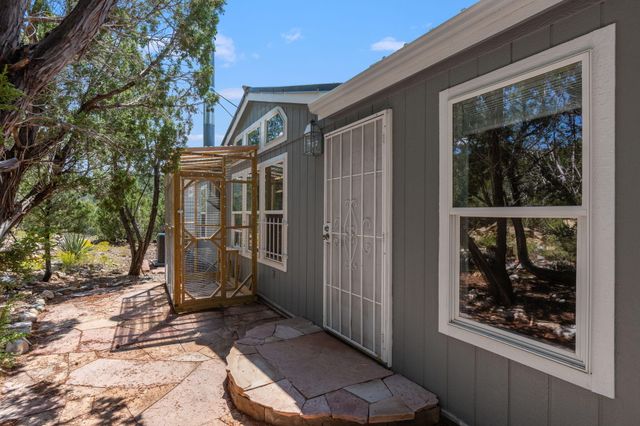 86 Canyon Road, Sandia Park, NM 87047