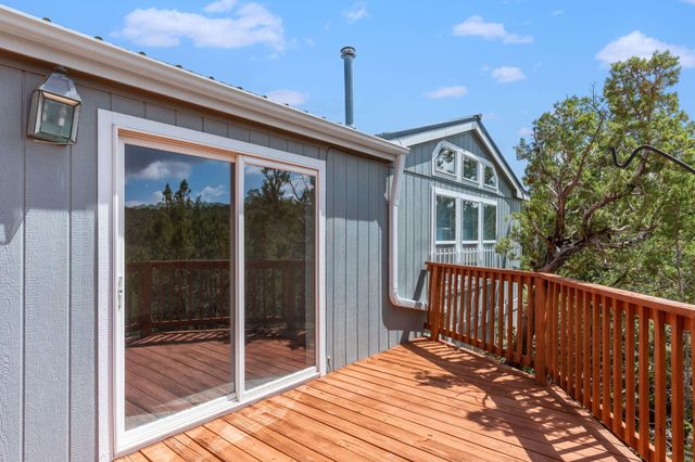 86 Canyon Road, Sandia Park, NM 87047