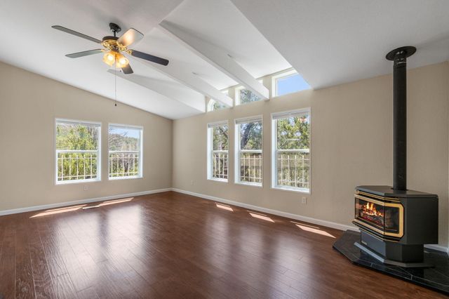 86 Canyon Road, Sandia Park, NM 87047