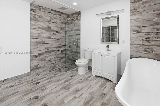 1110 S 14th Ave, Hollywood, FL 33020