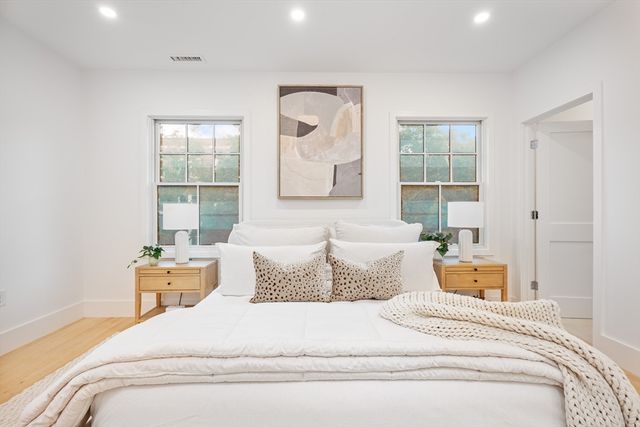 65 Francis A, Brookline, MA 02446