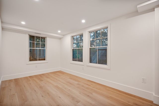 65 Francis A, Brookline, MA 02446