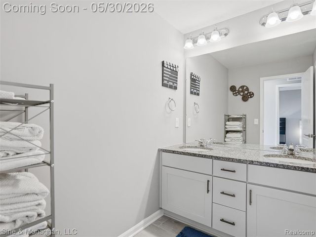 24827 Ivy, Novi, MI 48375