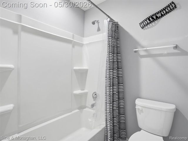 24827 Ivy, Novi, MI 48375